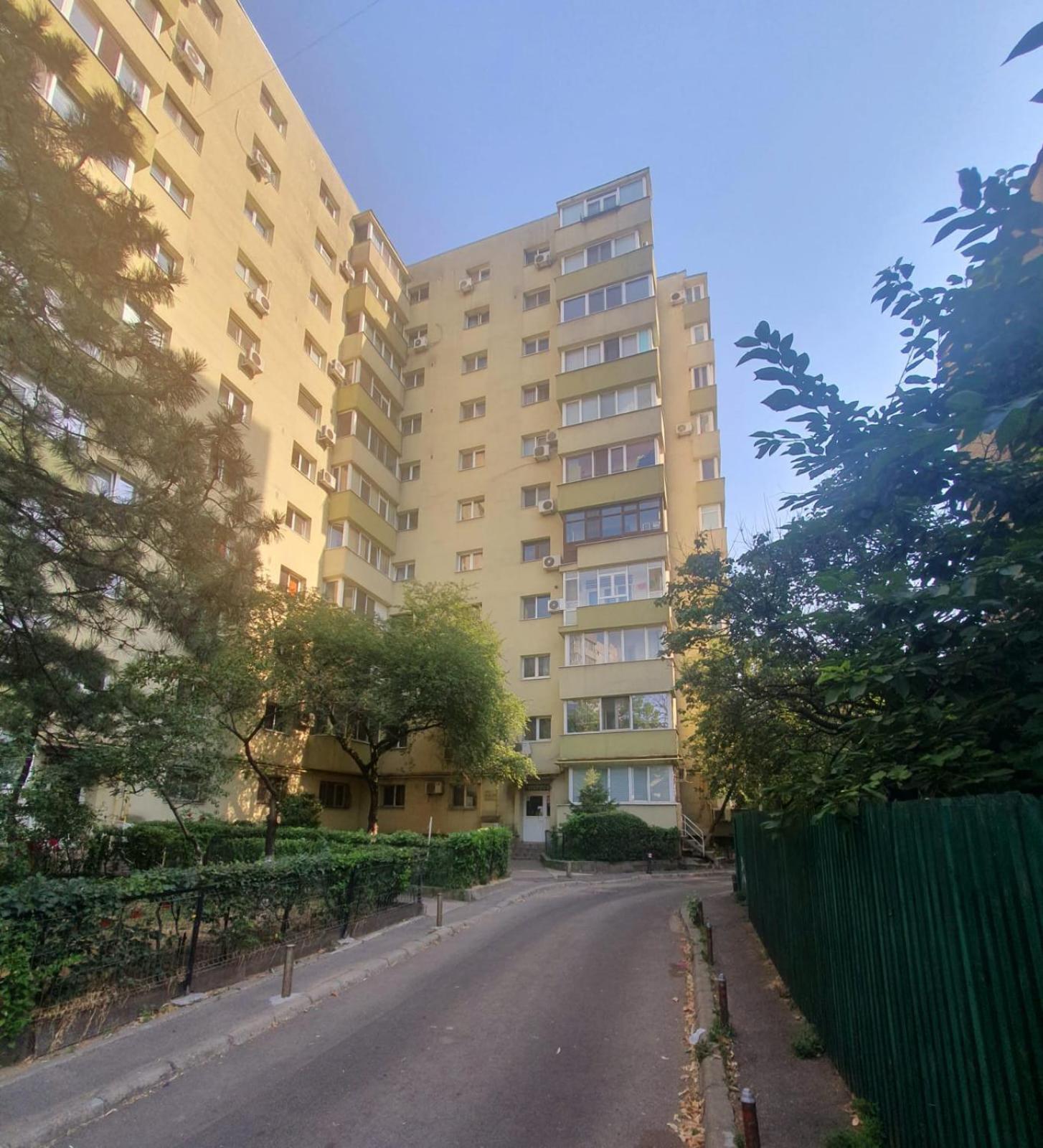 Really Bucarest Esterno foto